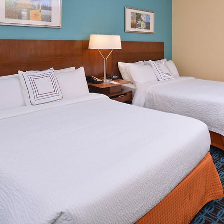 Hotel Baymont By Wyndham St Charles à Saint Charles Extérieur photo